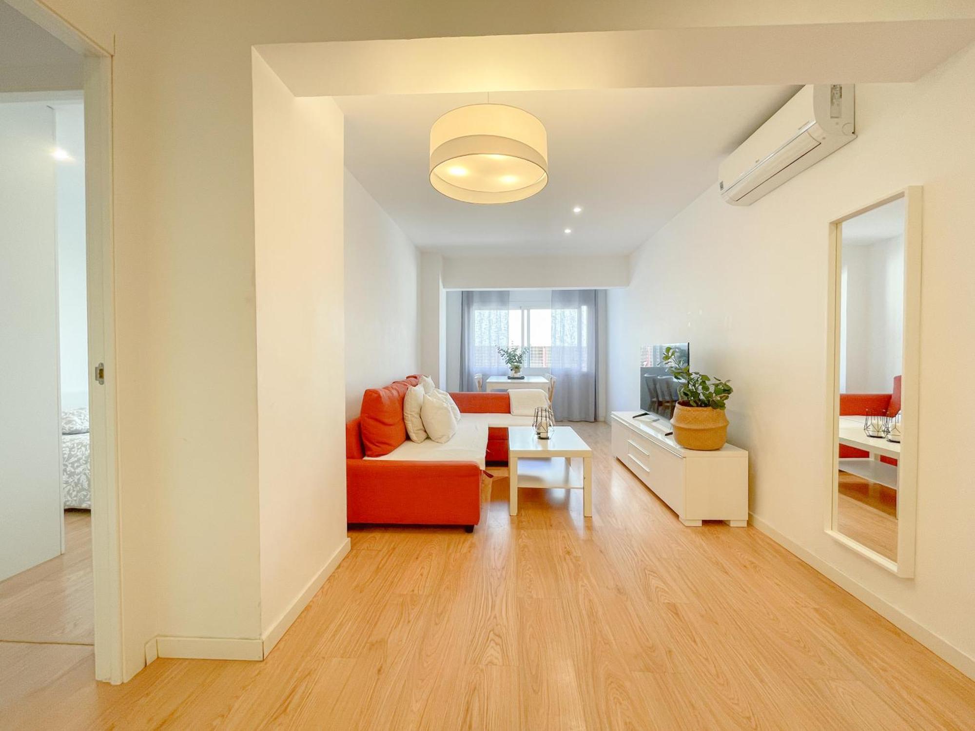 Moderno Apartamento Plz De La Merced Малага Екстер'єр фото