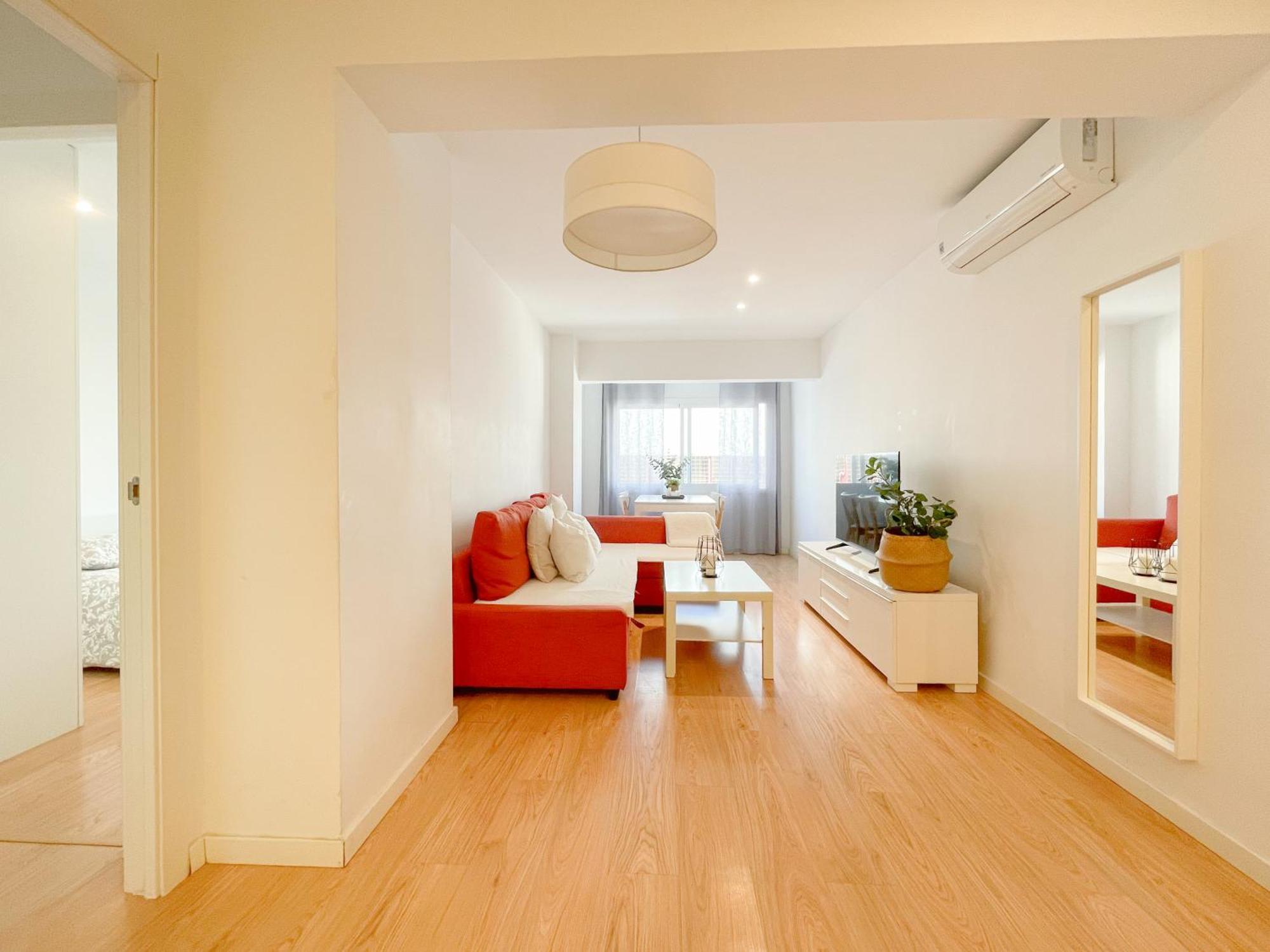 Moderno Apartamento Plz De La Merced Малага Екстер'єр фото