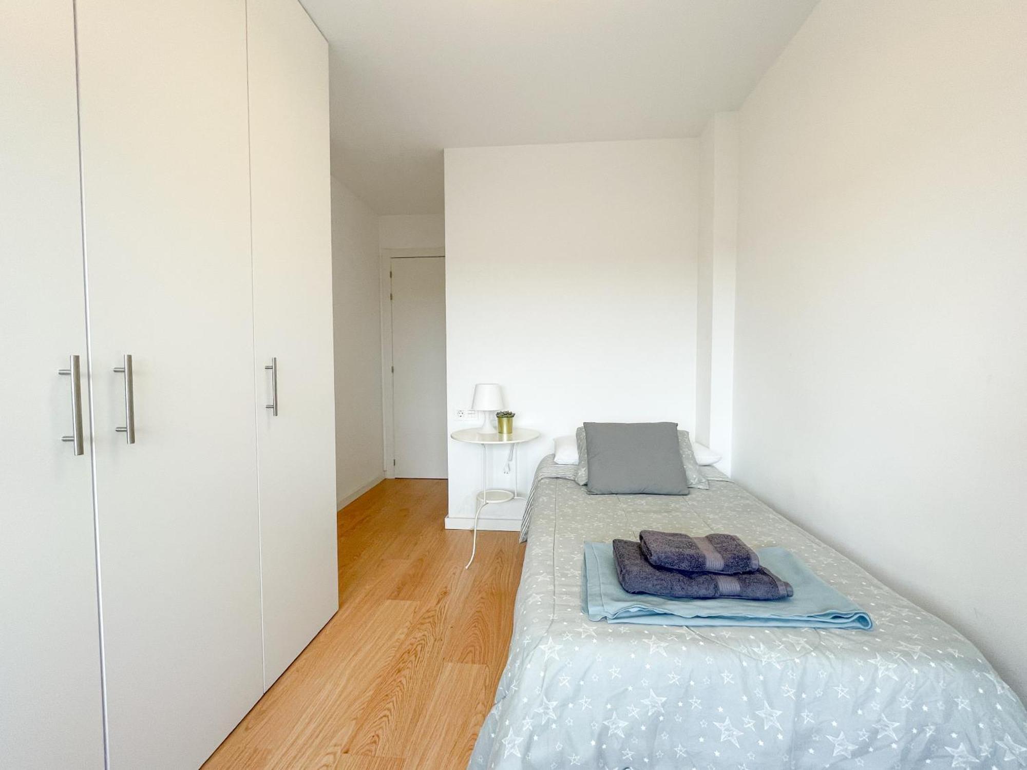 Moderno Apartamento Plz De La Merced Малага Екстер'єр фото